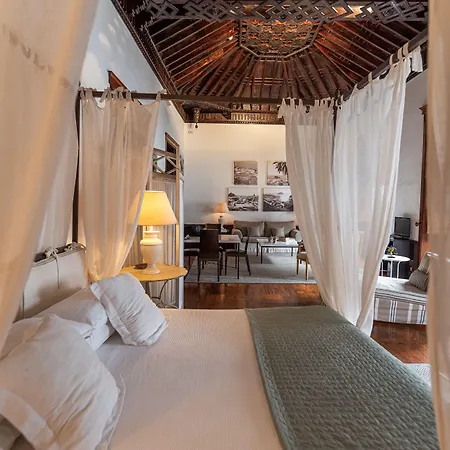 Hotel Isla Baja 4*